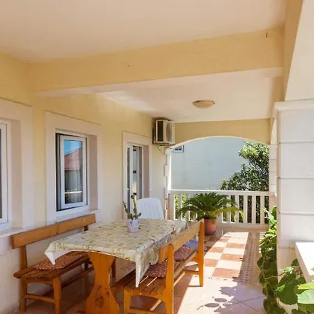Mladenka- Two Bedroom With Balcony And Sea View Διαμέρισμα Orebić